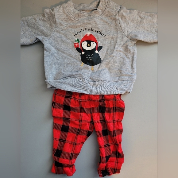 Carters 3m Santa's little helper outfit - Picture 1 of 2